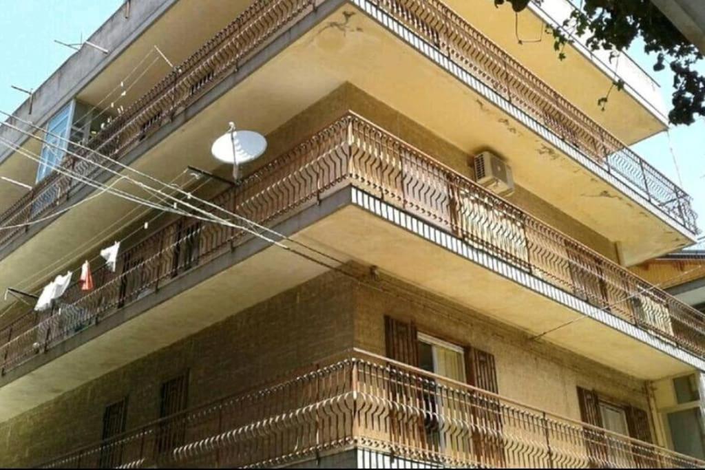 Appartamento Da Nella Giardini Naxos Exterior foto